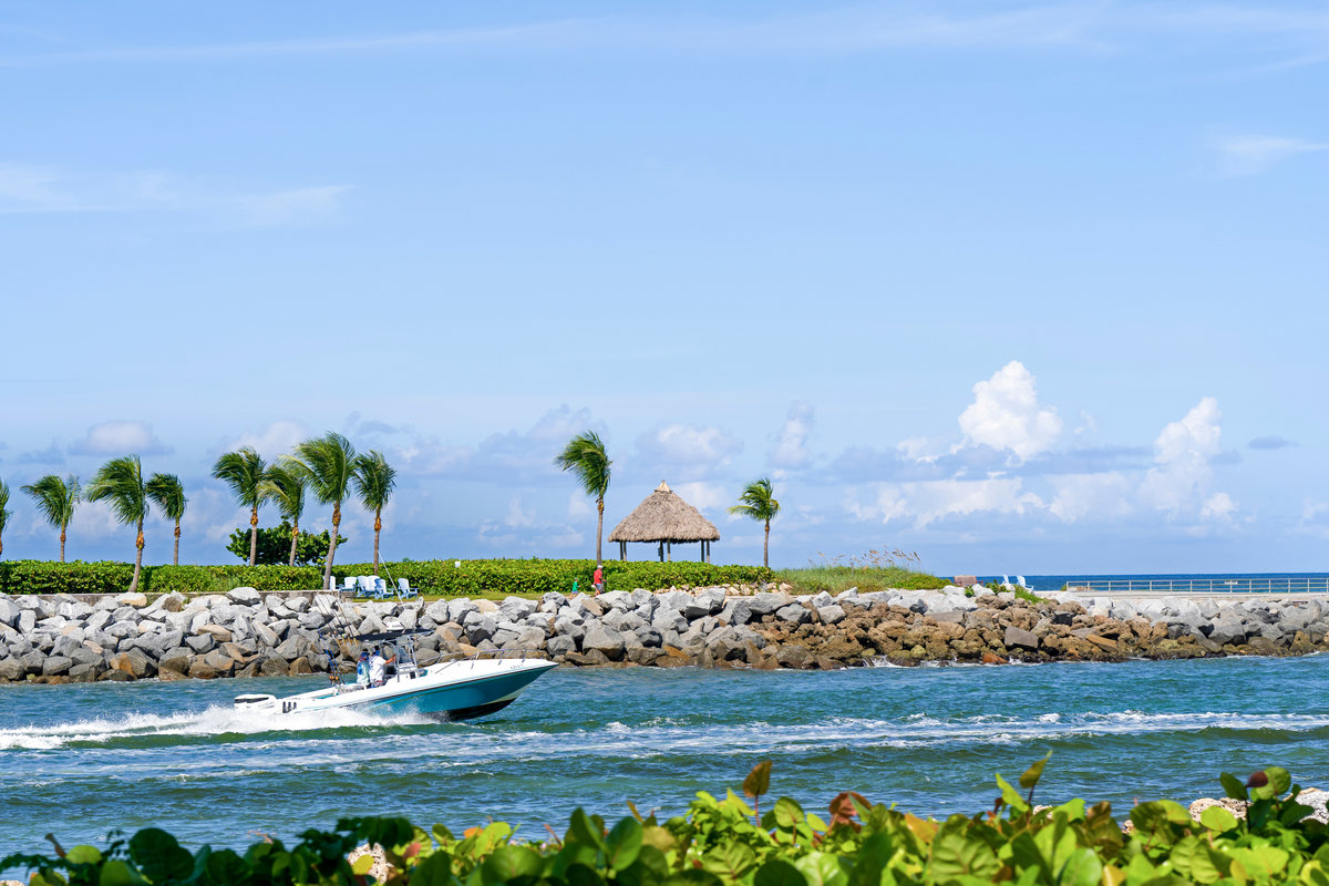 Boating and water activities in Jupiter, Florida